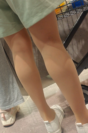 4k街拍短裙肉丝合集
